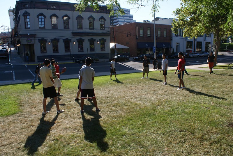 Sessions, Meals, Rec Hour at YJA 2010 in New Jersey